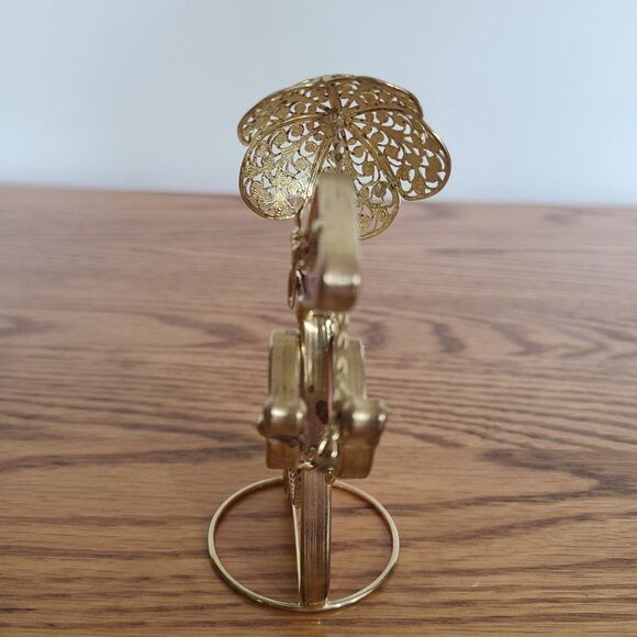 Vintage Stained Glass Table Top Old Fashioned Victorian Woman Figurine Glass Art - Picture 11 of 14